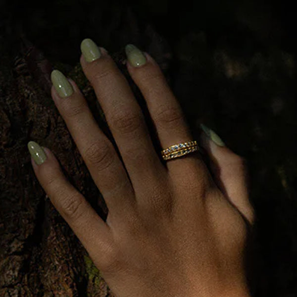 LILY GOLD AND LABRADORITE RING