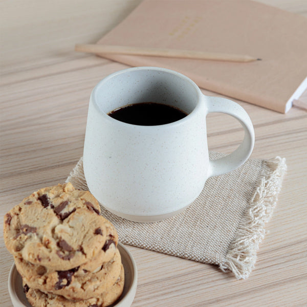 CERAMIC WIDE BOTTOM MUG OATMEAL