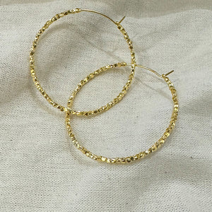 KSE-84 a Gold Faceted Beaded Hoop Earrings